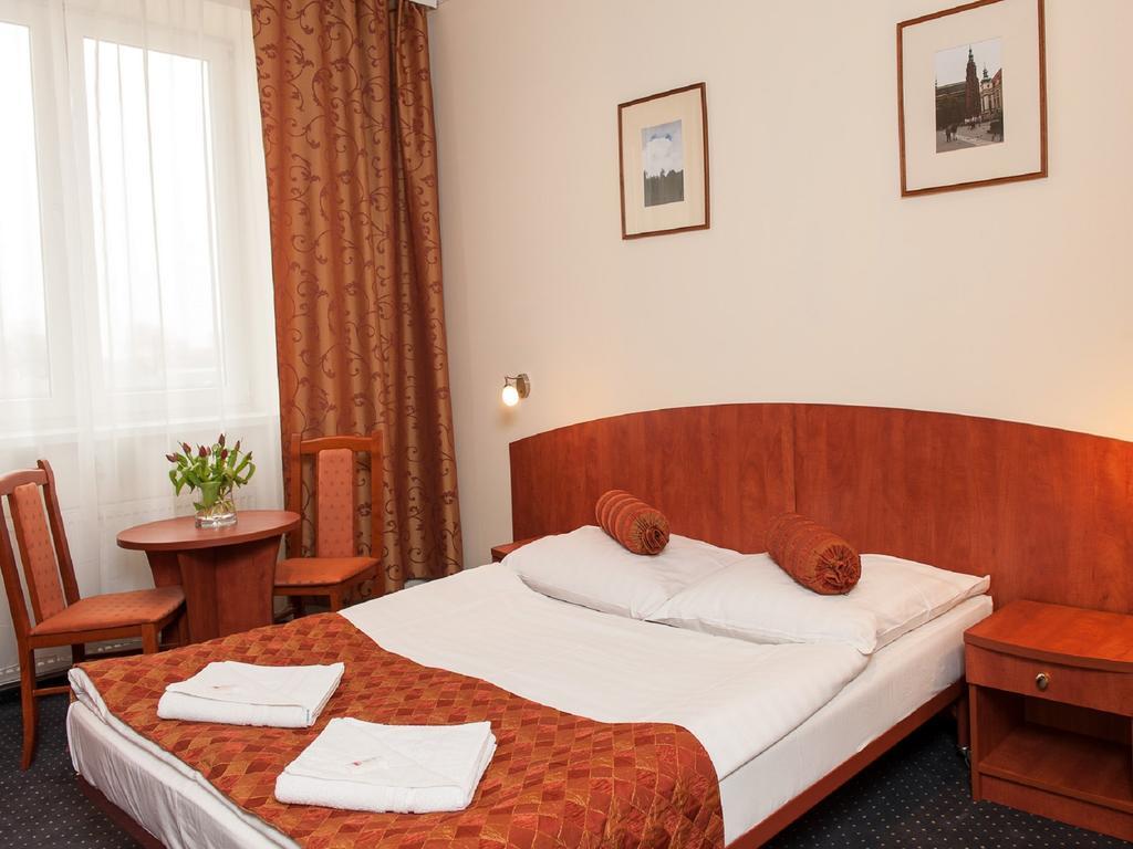 Hotel Arkadia Легниця Номер фото